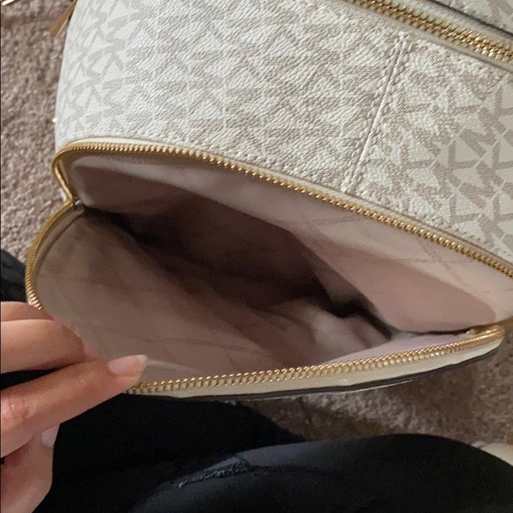 3 zipper Michael Kors backpack